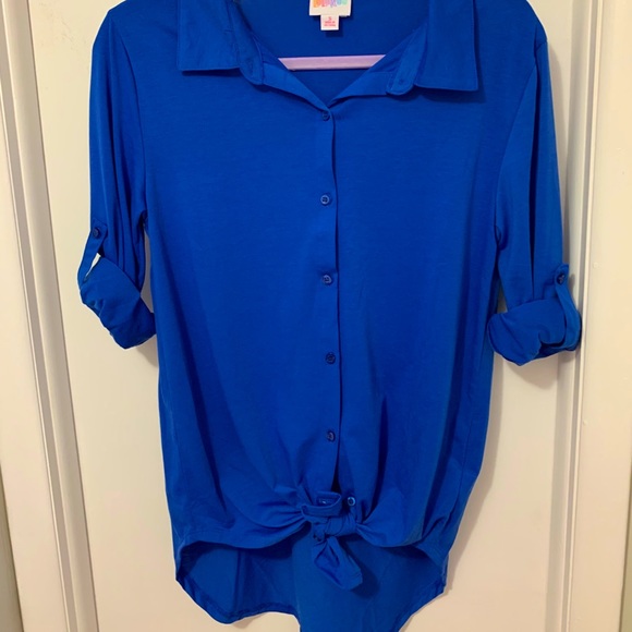 SOLD Lularoe Valentina top - Picture 1 of 5